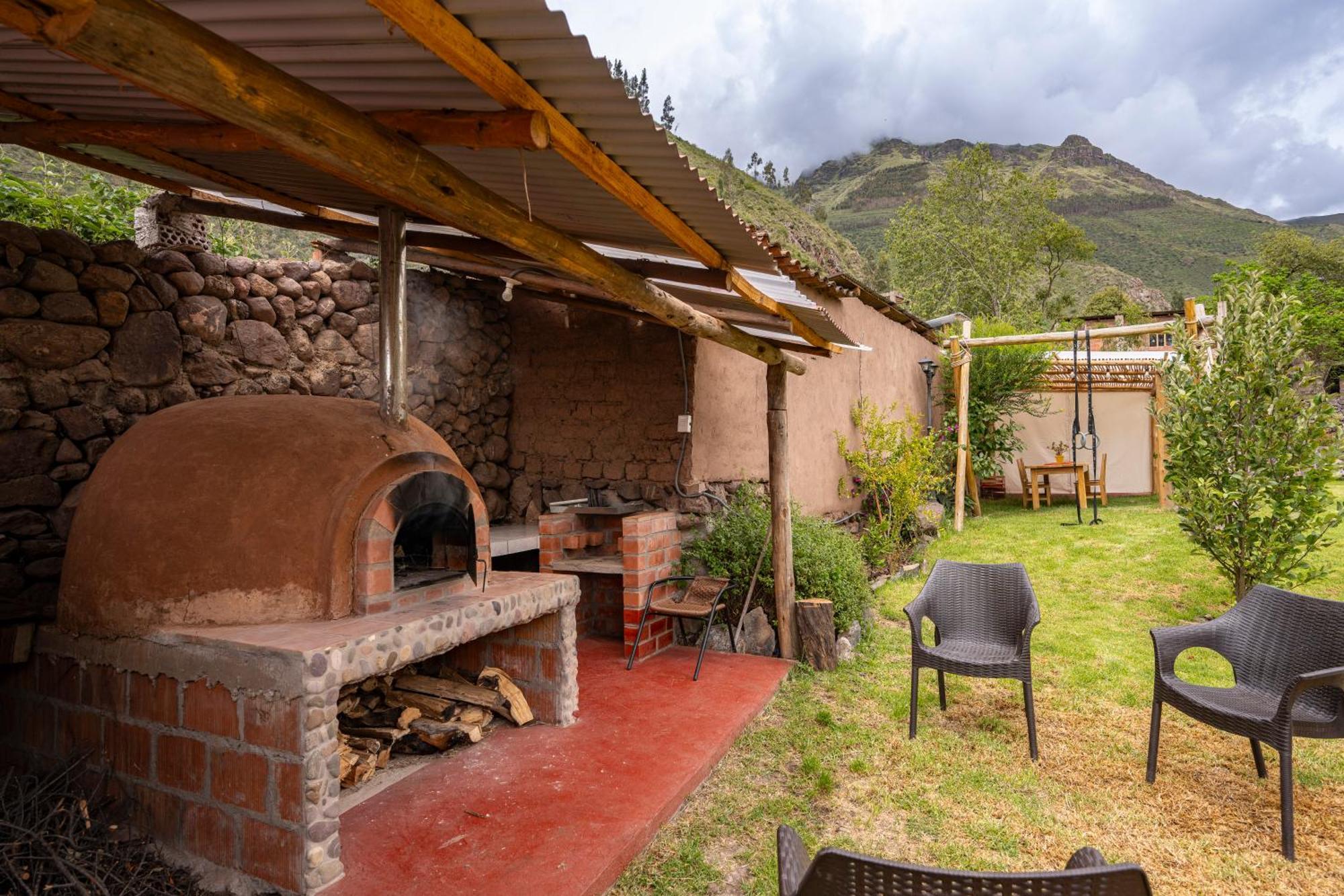 Unuwasi Hotel & Villa Calca Kültér fotó